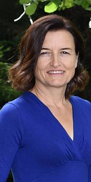 Judith Oertig, Administration